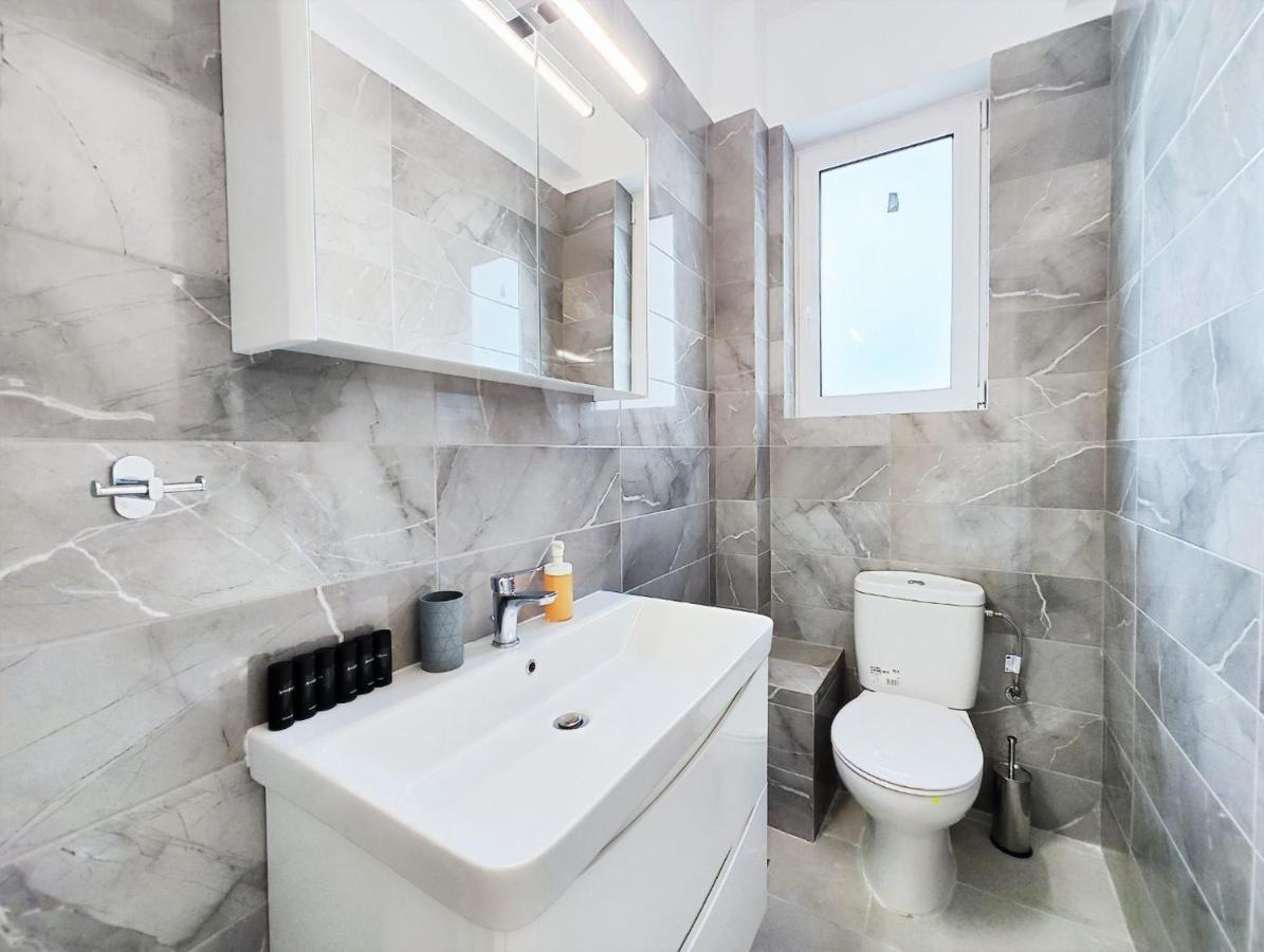 Etolou B5 - By Verde Apartments Афины Экстерьер фото